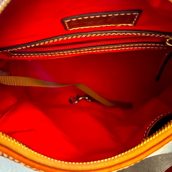 Dooney & Bourke shoulder bag - Picture 4 of 9